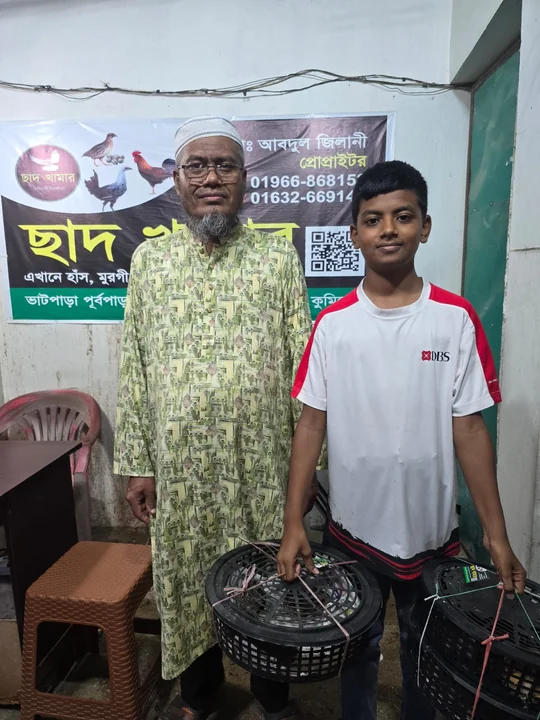 খামারে কাস্টমারদের আনন্দঘন মুহূর্ত ০৪