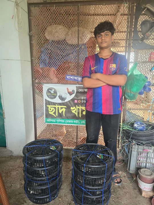 খামারে কাস্টমারদের আনন্দঘন মুহূর্ত ০৬